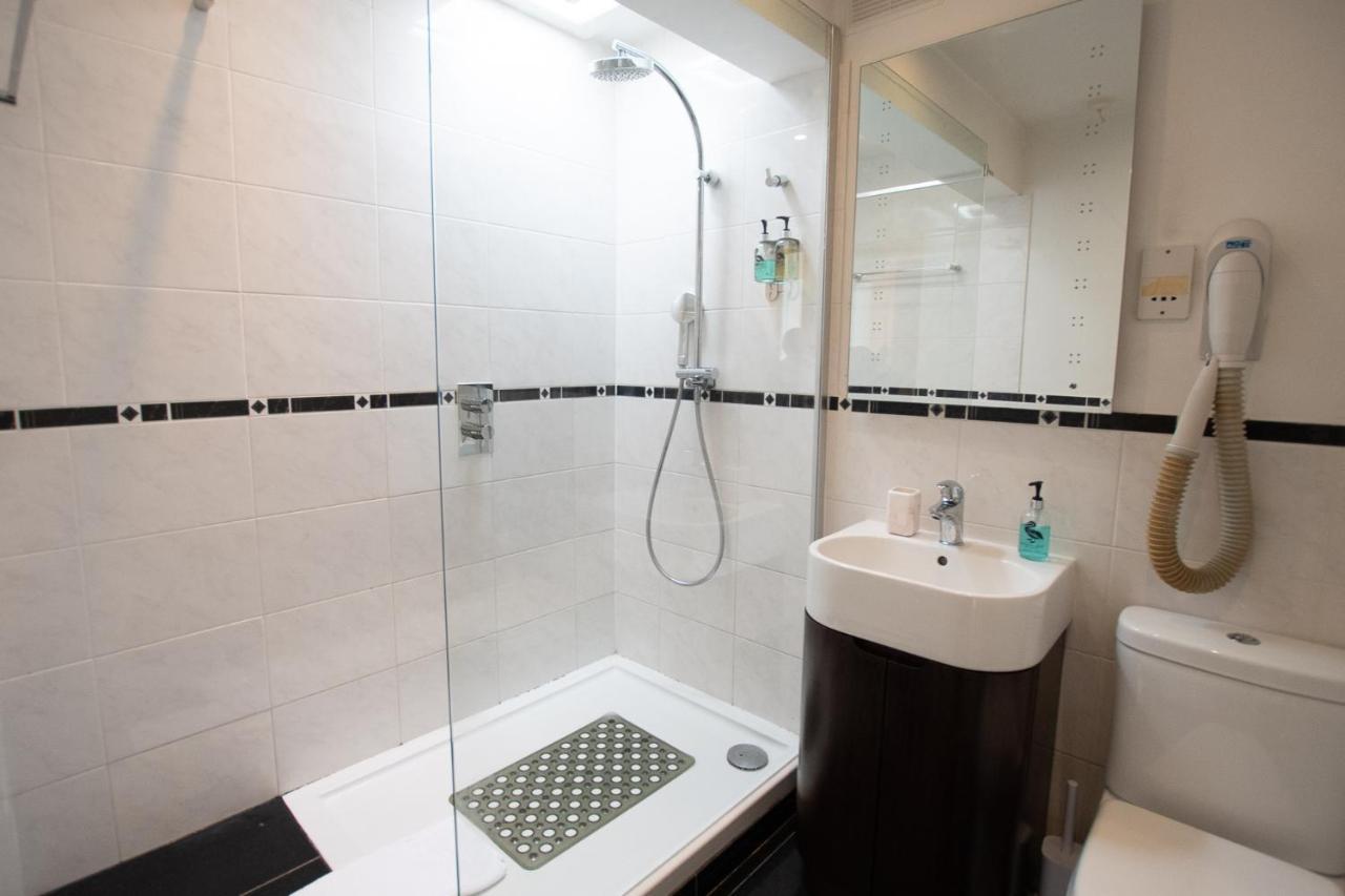 The Penthouse Canterbury - Cathedral View Екстер'єр фото