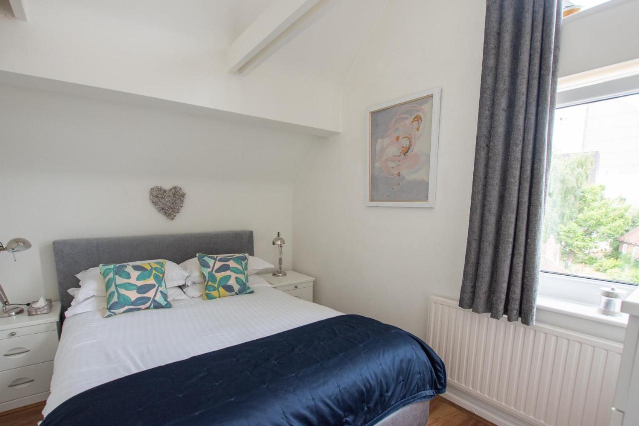 The Penthouse Canterbury - Cathedral View Екстер'єр фото